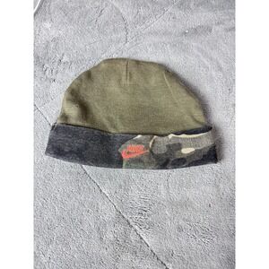Nike Hat Beanie Fitted Infant 0-6M Green Camo Cuffed Knit Baby Logo Winter